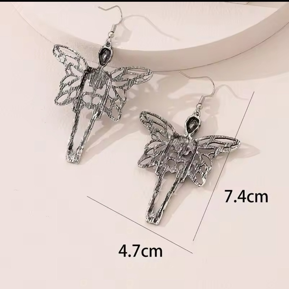 925 Sterling Silver Fairy Folk Skeleton Drop Earrings With Enameled Heart - Picture 5 of 6